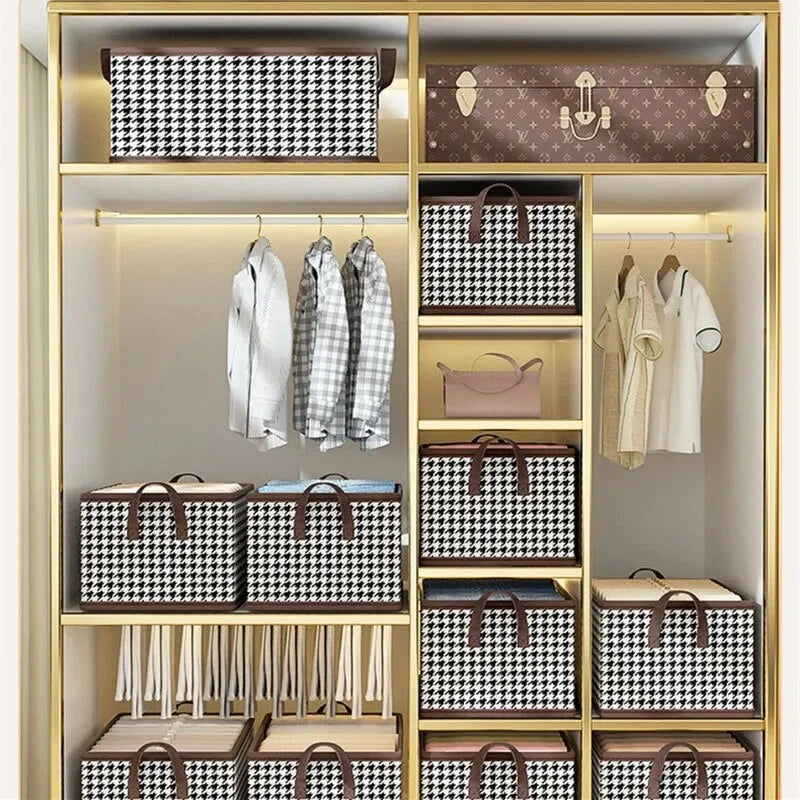 Sammenleggbar organizer til jeans og bukser